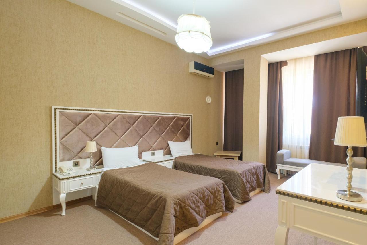 Maestro Hotel Баку Екстериор снимка