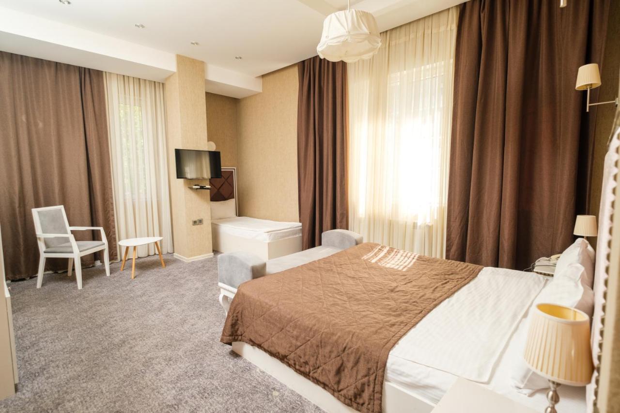 Maestro Hotel Баку Екстериор снимка