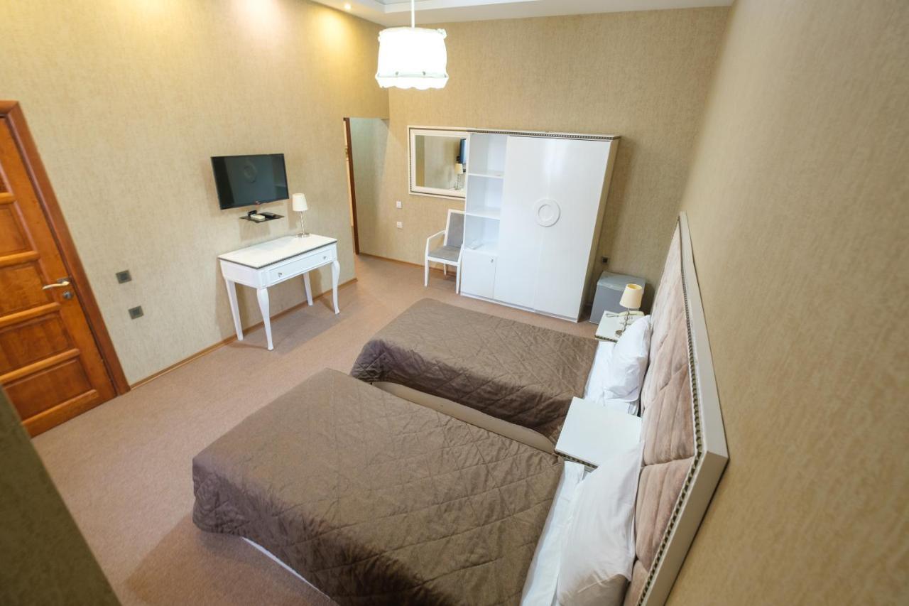 Maestro Hotel Баку Екстериор снимка