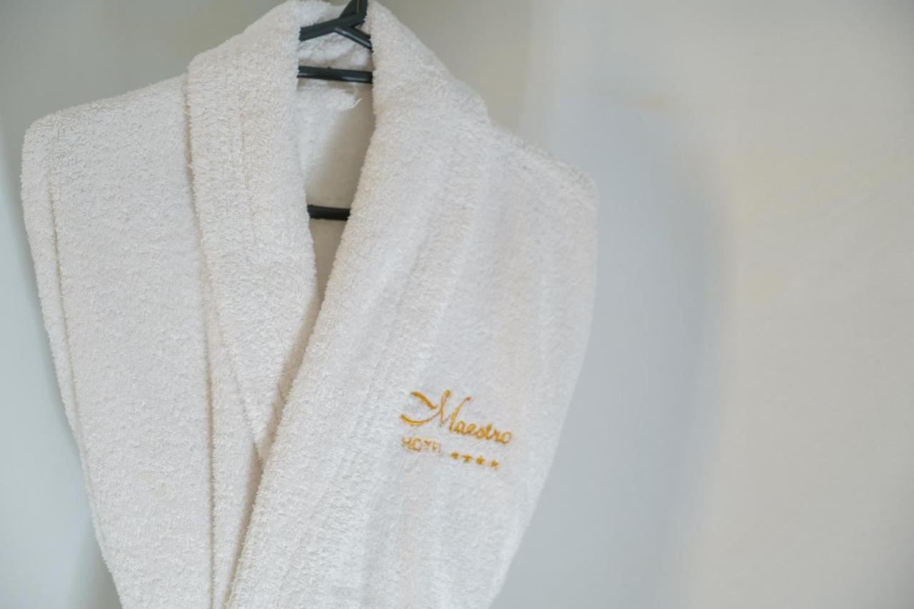 Maestro Hotel Баку Екстериор снимка