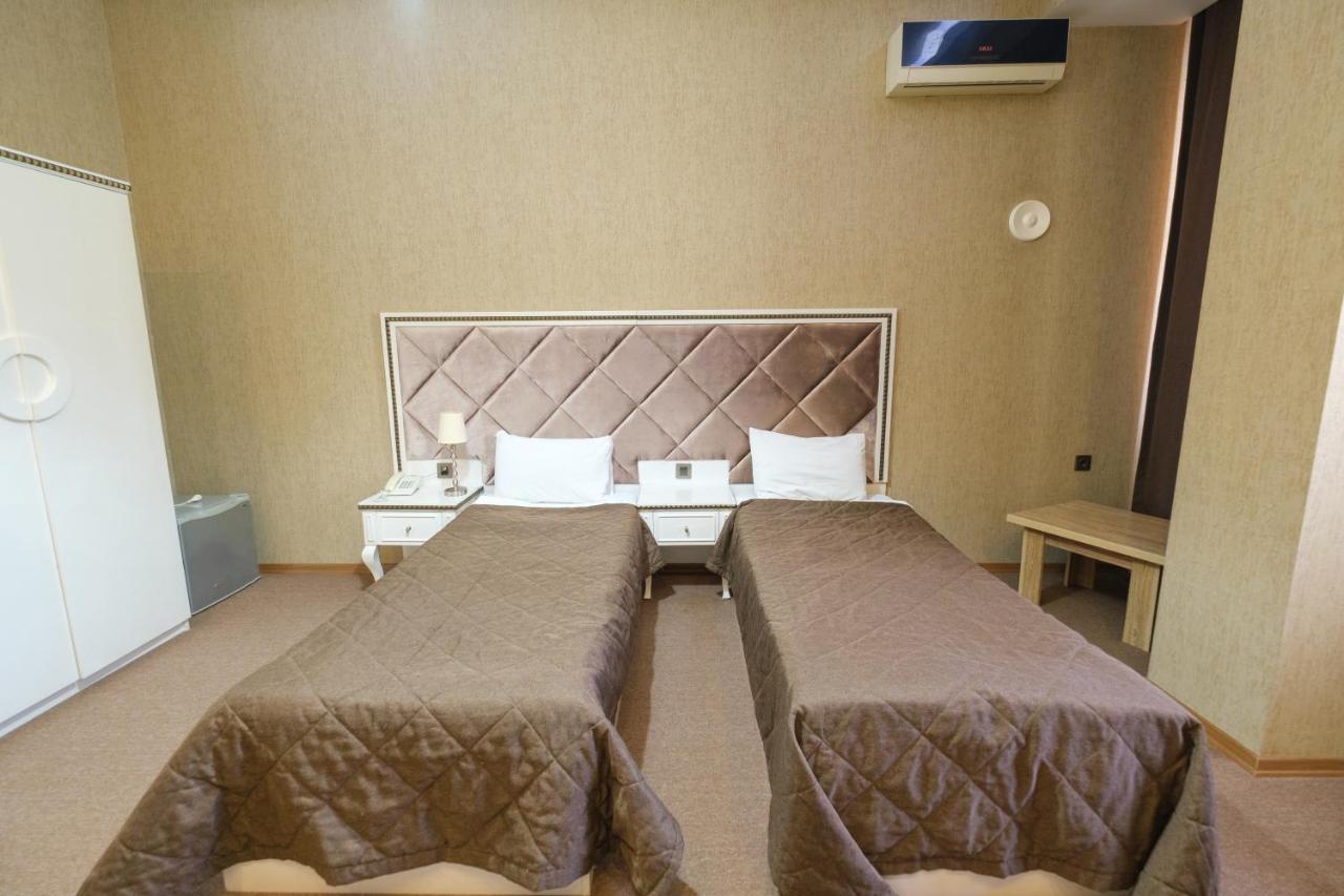 Maestro Hotel Баку Екстериор снимка