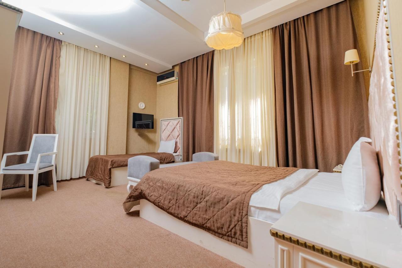 Maestro Hotel Баку Екстериор снимка