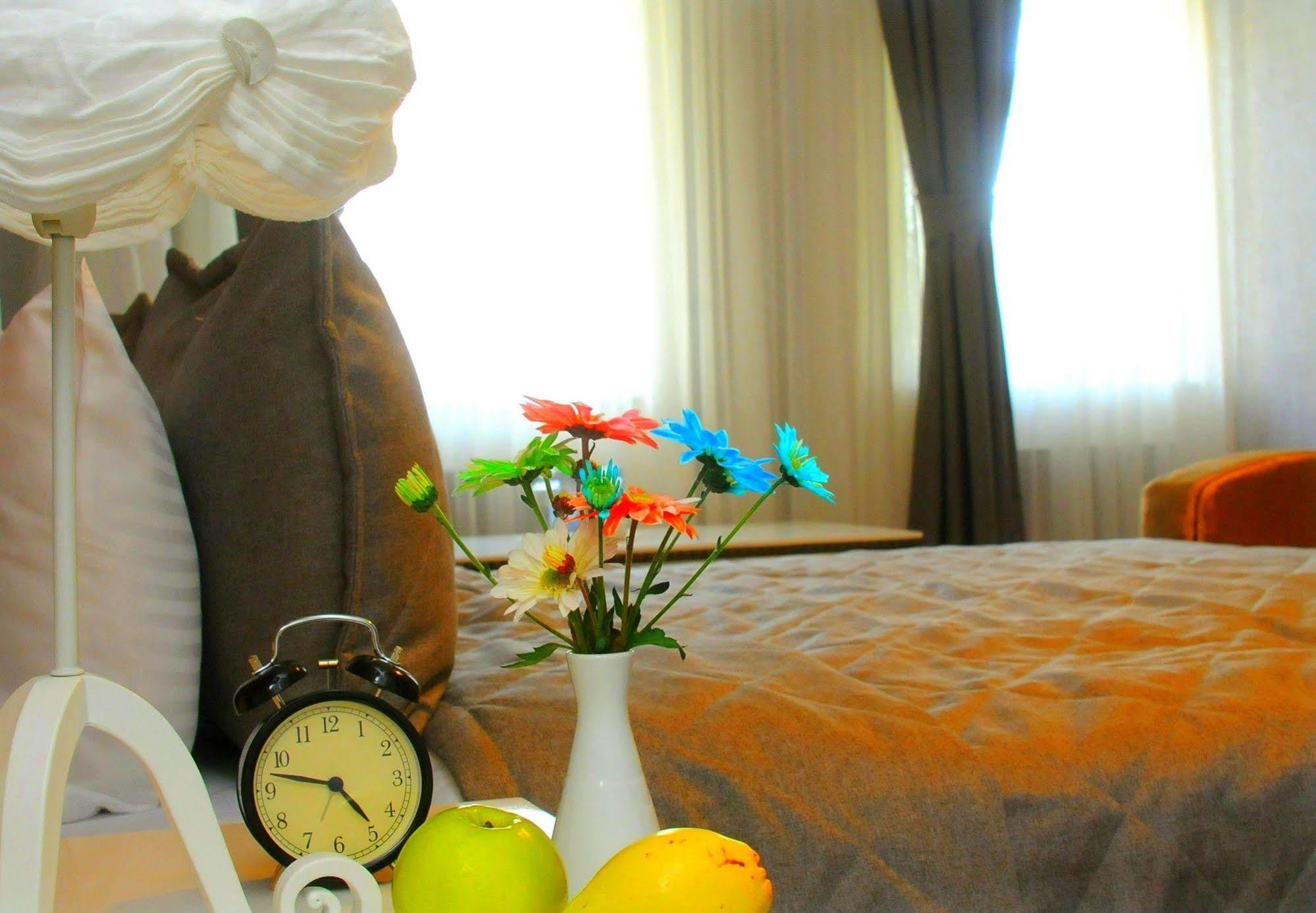 Maestro Hotel Баку Екстериор снимка